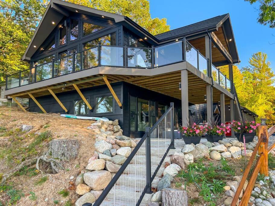 Leo'S Bear Lake Hideaway Kalkaska Eksteriør billede